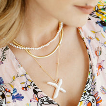 Load image into Gallery viewer, Sideways pearl cross