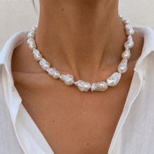 Load image into Gallery viewer, Petite Baroque Necklace