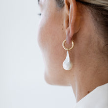 Load image into Gallery viewer, Baroque Pearl Charm