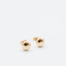 Load image into Gallery viewer, 9kt Gold Pebble Stud Earrings