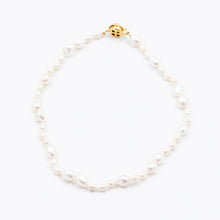Load image into Gallery viewer, Odessa pearl necklace