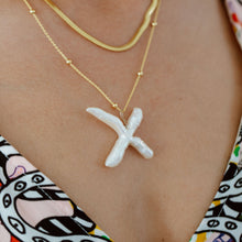 Load image into Gallery viewer, Sideways pearl cross