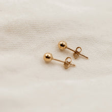 Load image into Gallery viewer, 9kt Gold Classic Ball Stud Earring