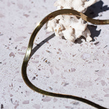 Load image into Gallery viewer, 9kt Gold Herringbone Necklace