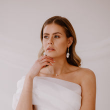 Load image into Gallery viewer, Adah baroque pearl earrings