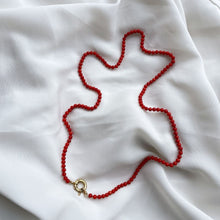 Load image into Gallery viewer, Coral necklace