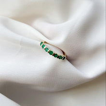 Load image into Gallery viewer, 9kt Gold Bold Emerald Ring