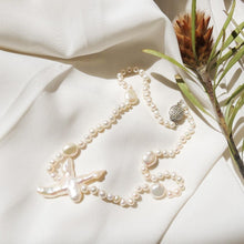 Load image into Gallery viewer, The Vanessa pearl necklace