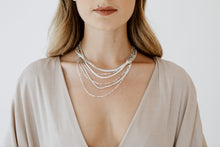 Load image into Gallery viewer, The Paperclip chain