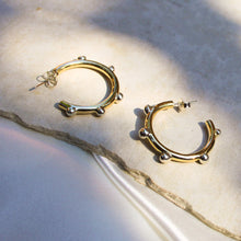 Load image into Gallery viewer, Nugget Hoops
