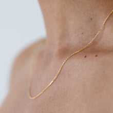 Load image into Gallery viewer, 9kt Fine Gold Chain
