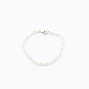 Classic Pearl Bracelet