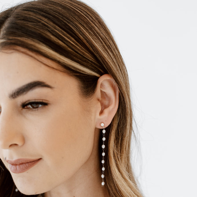 Delilah pearl Earrings