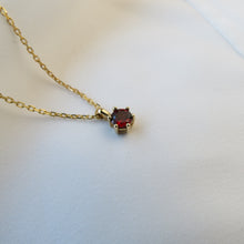 Load image into Gallery viewer, 9kt Gold Round Garnet Pendant
